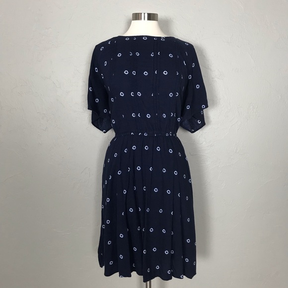 Old Navy Dresses & Skirts - Old Navy Plus Size Flirty Navy Geo Print Dress